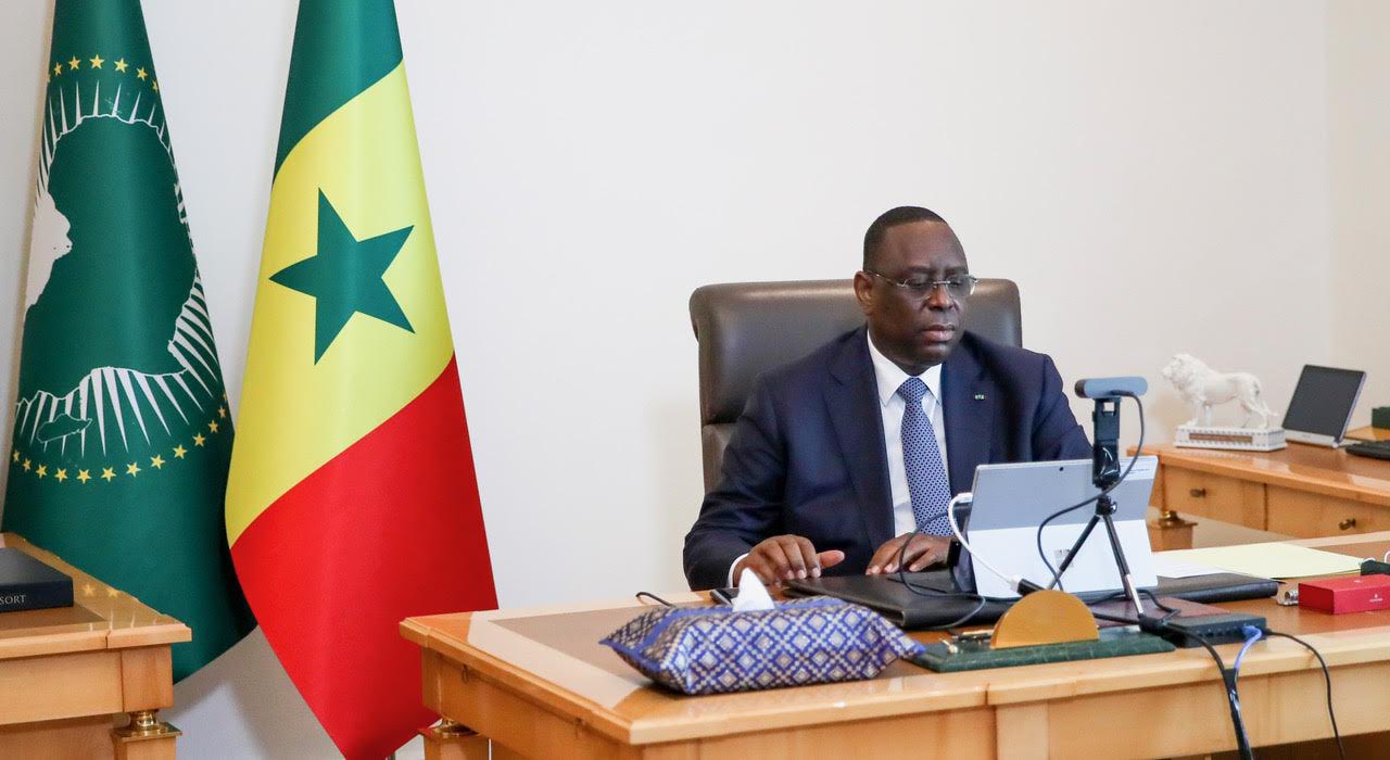 You are currently viewing Macky Sall gracie 674 détenus