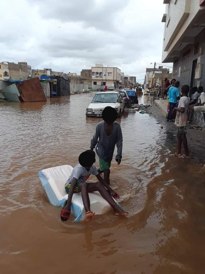 You are currently viewing Inondations au Sénégal : un thème récurrent, redondant et blessant (par Thierno Bocoum)