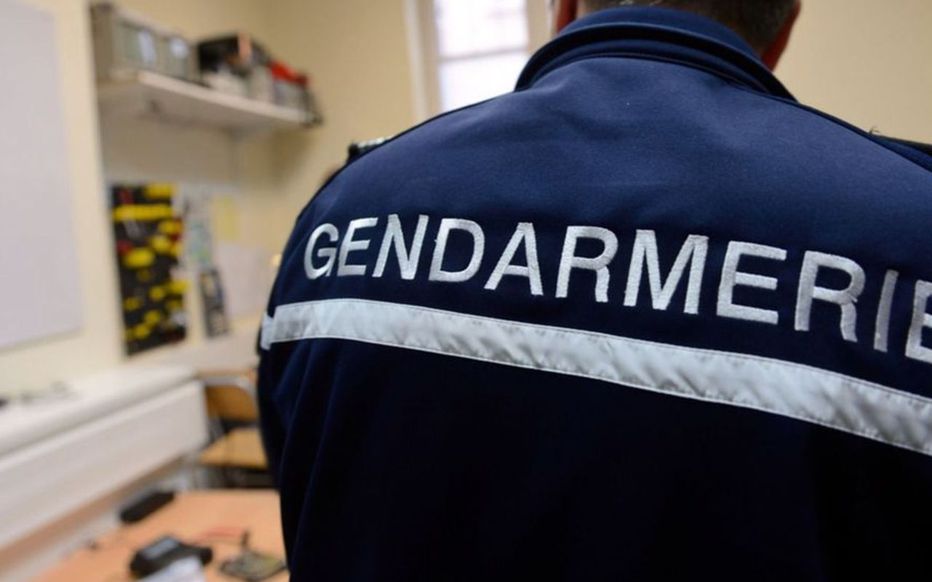 You are currently viewing Guédiawaye : un gendarme rackettait les passants qui ne portaient pas de masque