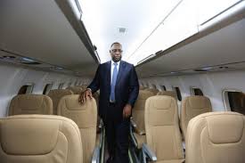 You are currently viewing Le peuple sous l’eau, Macky Sall en l’air