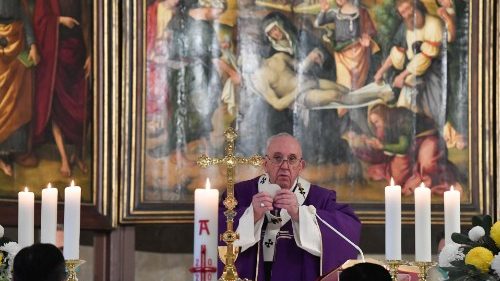 Lire la suite à propos de l’article Messe des défunts : le Pape rappelle la certitude de l’espérance
