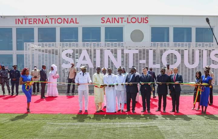 You are currently viewing Saint-Louis : Macky Sall inaugure l’aéroport de 23 milliards FCfa