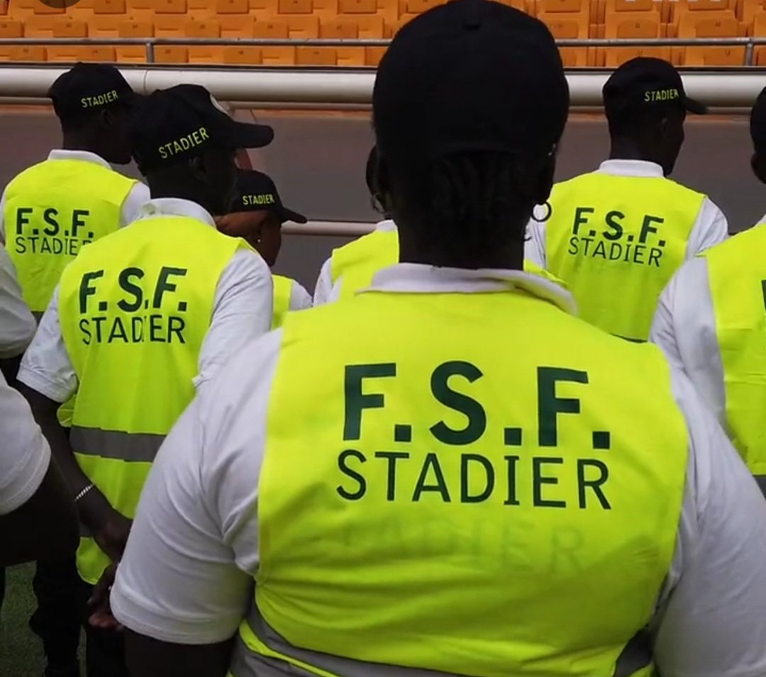 You are currently viewing La FIFA Forward soutient les stadiers du Sénégal