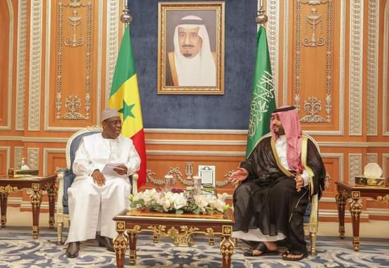 Lire la suite à propos de l’article Sommet sur l’investissement de Riad : Macky Sall vend la destination africaine