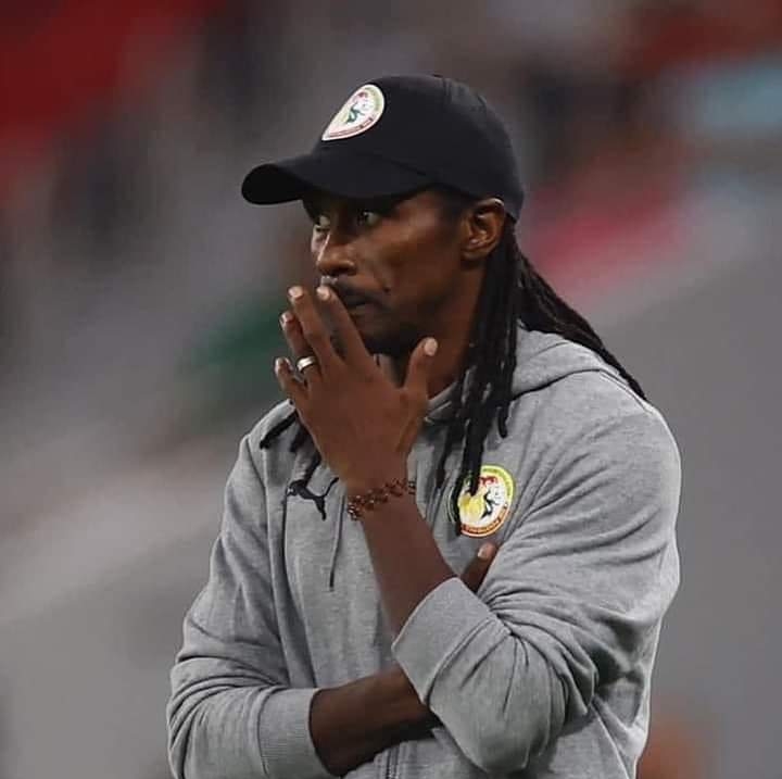 You are currently viewing Aliou Cissé, coach des Lions : “Je suis le premier coupable”