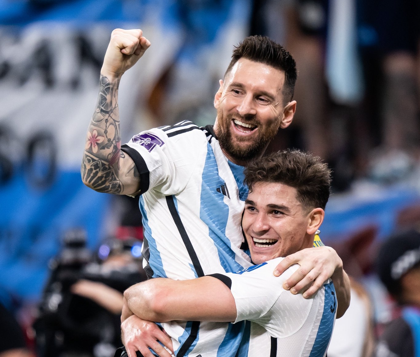 Lire la suite à propos de l’article Mondial (8e) : l’Argentine sort l’Australie, un 1000e match de feu pour Messi