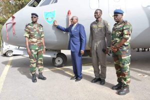 Read more about the article Armée de l’air : Sidiki Kaba réceptionne un nouvel aéronef