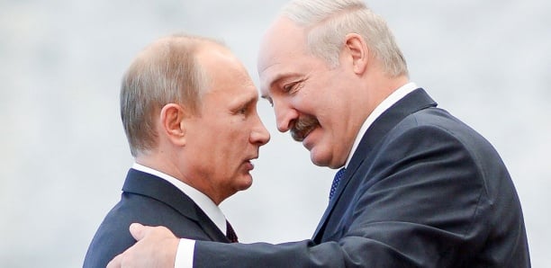 You are currently viewing Loukachenko, allié de Poutine : « La 3ème guerre mondiale avec des incendies nucléaires se profile »