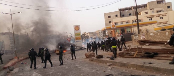 You are currently viewing Affrontements à Ngor : retour de parquet pour 29 « manifestants »
