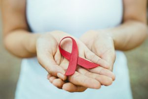 Lire la suite à propos de l’article Plus de 3,5 millions de vies seraient sauvées en finançant intégralement la riposte au Virus de l’Immunodéficience Humaine (VIH) en Afrique