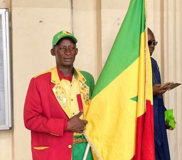 You are currently viewing Décès de «Ndiaye drapeau» : le beau témoignage de Kalidou Koulibaly