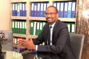 Read more about the article Université Amadou Mahtar Mbow : Youga Sow (Pdg Sococim) élu président du Conseil d’administration