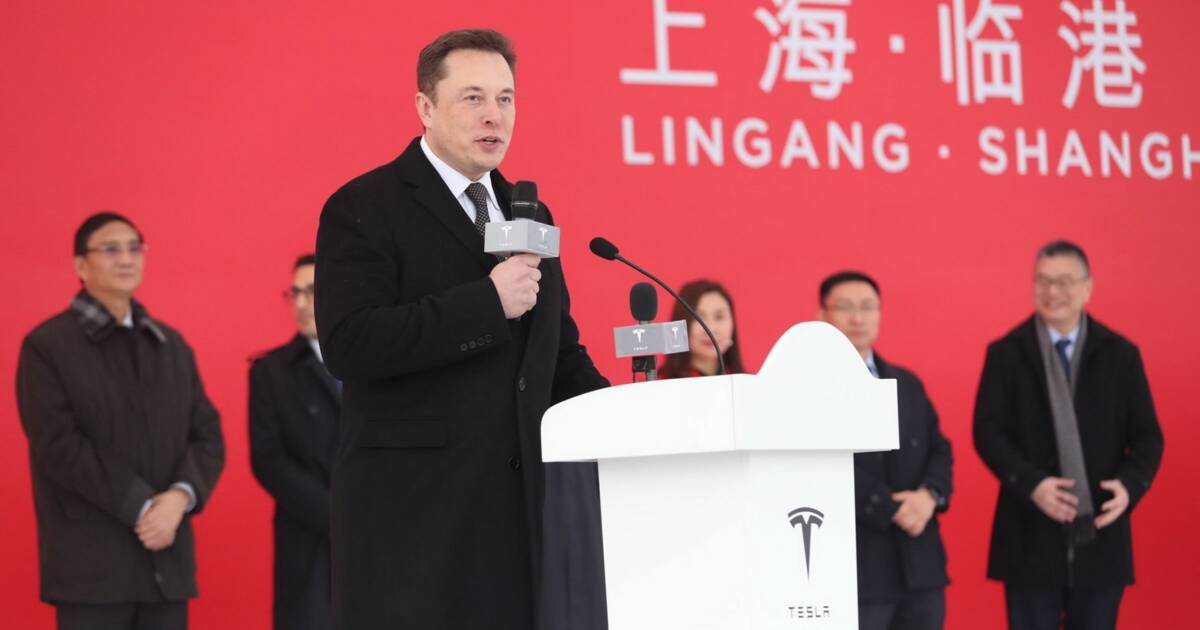 You are currently viewing Tesla : Elon Musk a rencontré le ministre chinois des Affaires étrangères à Pékin