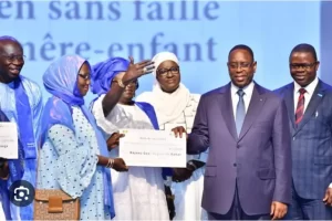 Lire la suite à propos de l’article Augmentation de salaire des « Badiénou Gokh » : Bougane Gueye parle de corruption