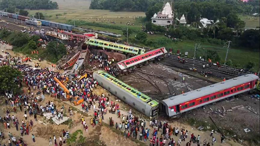 You are currently viewing Inde : 288 morts et 900 blessés dans une catastrophe ferroviaire
