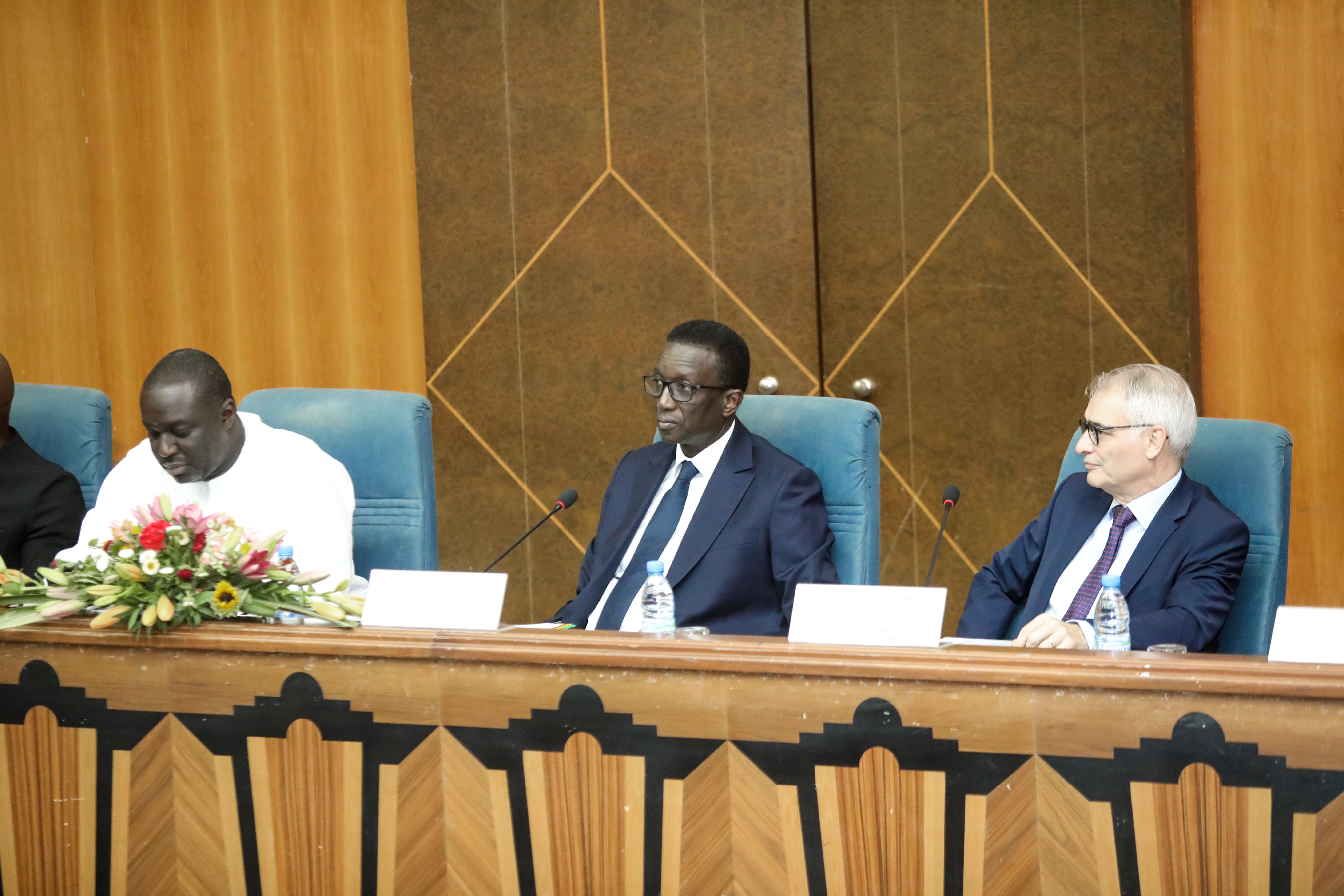 You are currently viewing Forum de la PME sénégalaise : Amadou Ba loue les avantages du Guichet unique