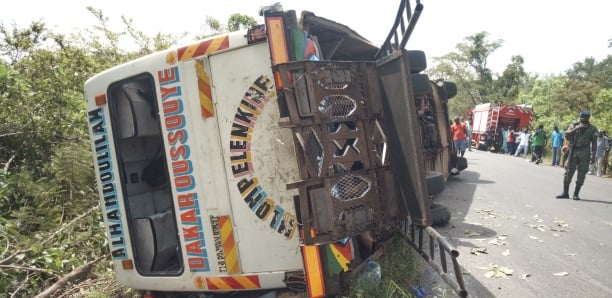 You are currently viewing Accident de bus à Louga : le bilan passe à 23 morts