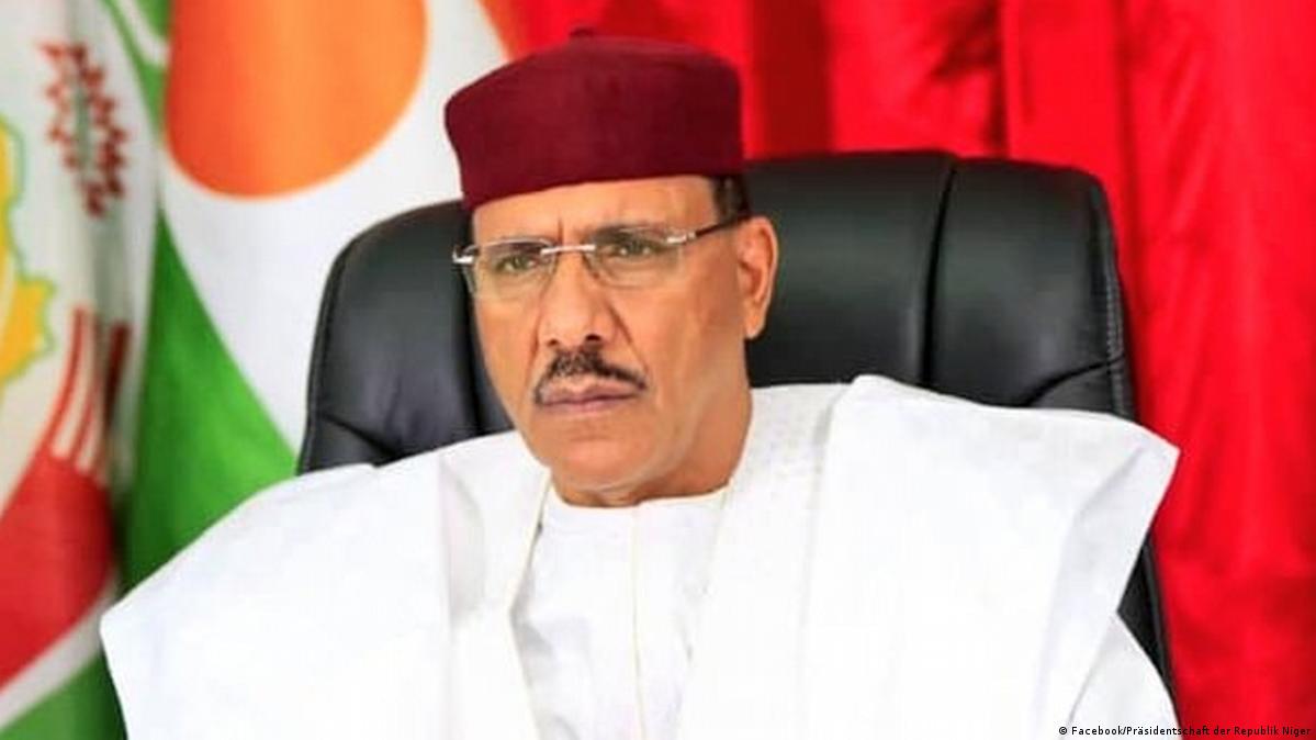 You are currently viewing Niger : l’armée renverse le président Mohamed Bazoum