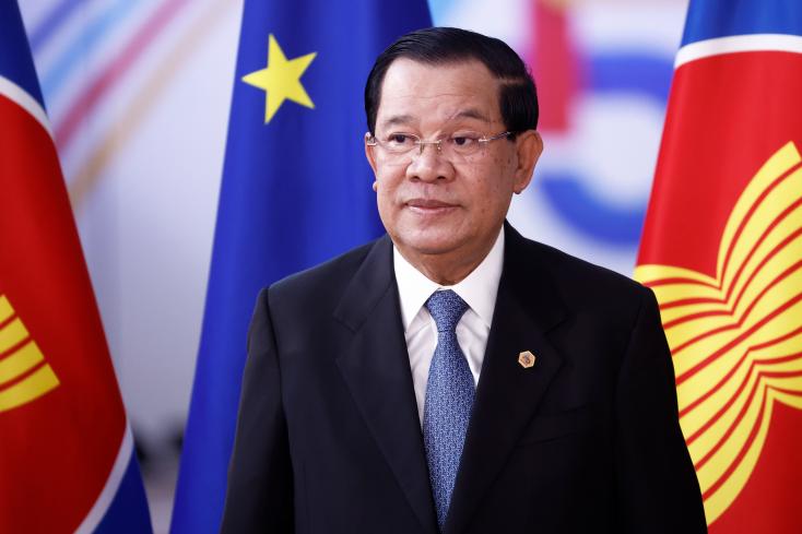 You are currently viewing Cambodge: le Premier ministre Hun Sen annonce sa démission