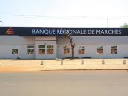 Read more about the article Tempête judiciaire à la Banque régionale des marchés