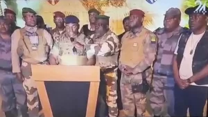 Read more about the article Gabon: après l’annonce de la réélection d’Ali Bongo, des militaires proclament l’annulation du scrutin