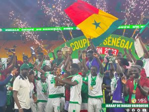 Lire la suite à propos de l’article Le Jaraaf empoche sa 16e Coupe du Sénégal
