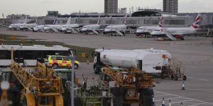 Lire la suite à propos de l’article Panne de contrôle aérien au Royaume-Uni : plus de 1500 vols annulés