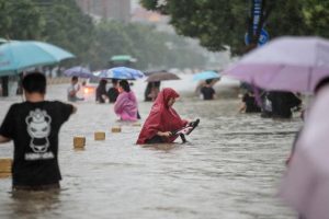 Read more about the article Chine : 11 morts et 27 disparus après les pluies qui se sont abattues sur Pékin