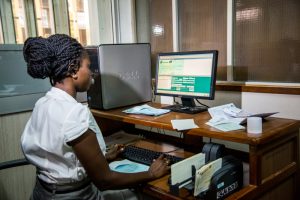 Lire la suite à propos de l’article Centrafrique : 5 millions de dollars pour contribuer à renforcer les capacités des agents publics et améliorer la gestion des finances publiques