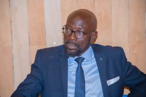 Read more about the article Amadou Bâ : le choix de la raison (par Saloum Ndiaye)