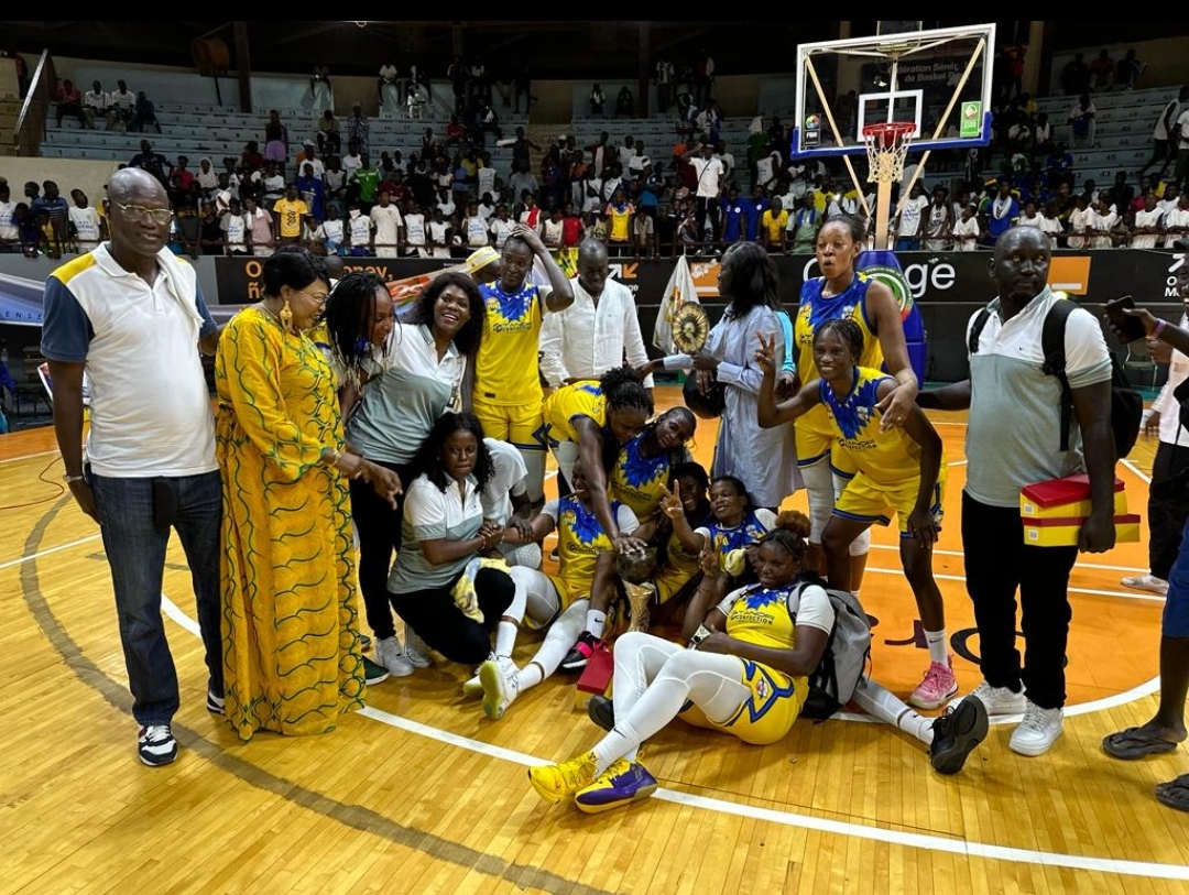 You are currently viewing Basket : l’ASC Ville de Dakar dompte le DUC et remporte la Coupe de la Ligue