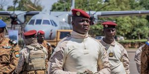 Read more about the article Burkina Faso : le gouvernement déjoue un putsch