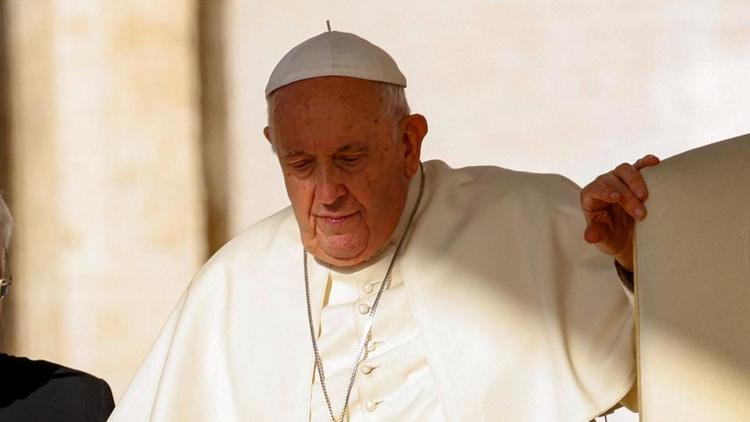 Lire la suite à propos de l’article Le Pape François demande la garantie de couloirs humanitaires à Gaza