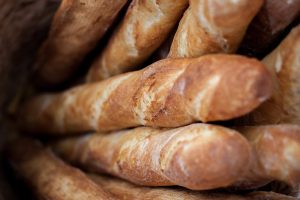 Lire la suite à propos de l’article Vers une augmentation de 50 FCfa sur la baguette de pain
