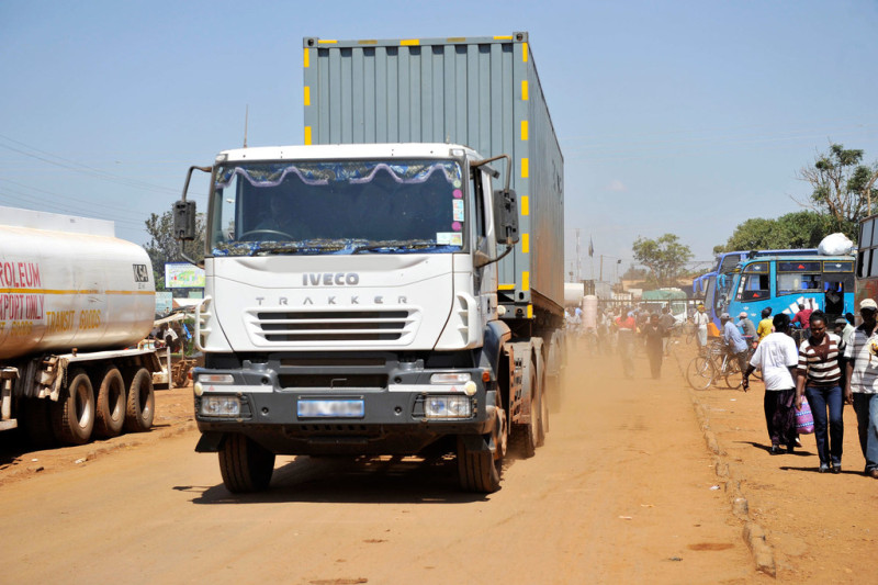 Les chauffeurs de camion au Malawi sont sensibilisés aux risques de la traite des êtres humains