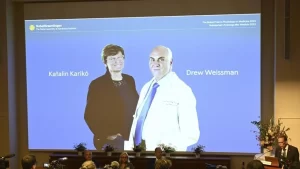 Lire la suite à propos de l’article Le prix Nobel de médecine attribué à Katalin Kariko et Drew Weissman pour le vaccin à ARN messager