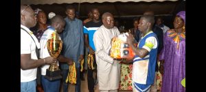 Lire la suite à propos de l’article Kaour : le maire Séckou Ndiaye satisfait de sa jeunesse