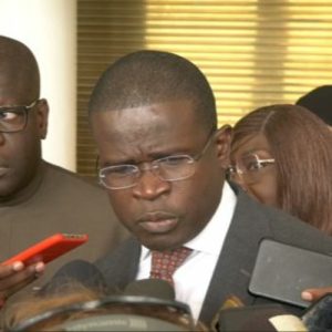 Lire la suite à propos de l’article Assemblée nationale : Taxawu Sénégal a décliné l’offre de Benno