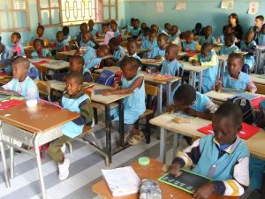 Lire la suite à propos de l’article Déficit d’enseignants au Sénégal : à l’origine d’un mal chronique