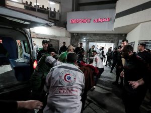 Lire la suite à propos de l’article Attaque d’un hôpital à Gaza : la colère du haut-commissaire de l’ONU aux droits de l’homme