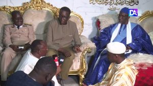 Lire la suite à propos de l’article Thiès : Amadou Ba décline ses ambitions à la famille Ndiéguène
