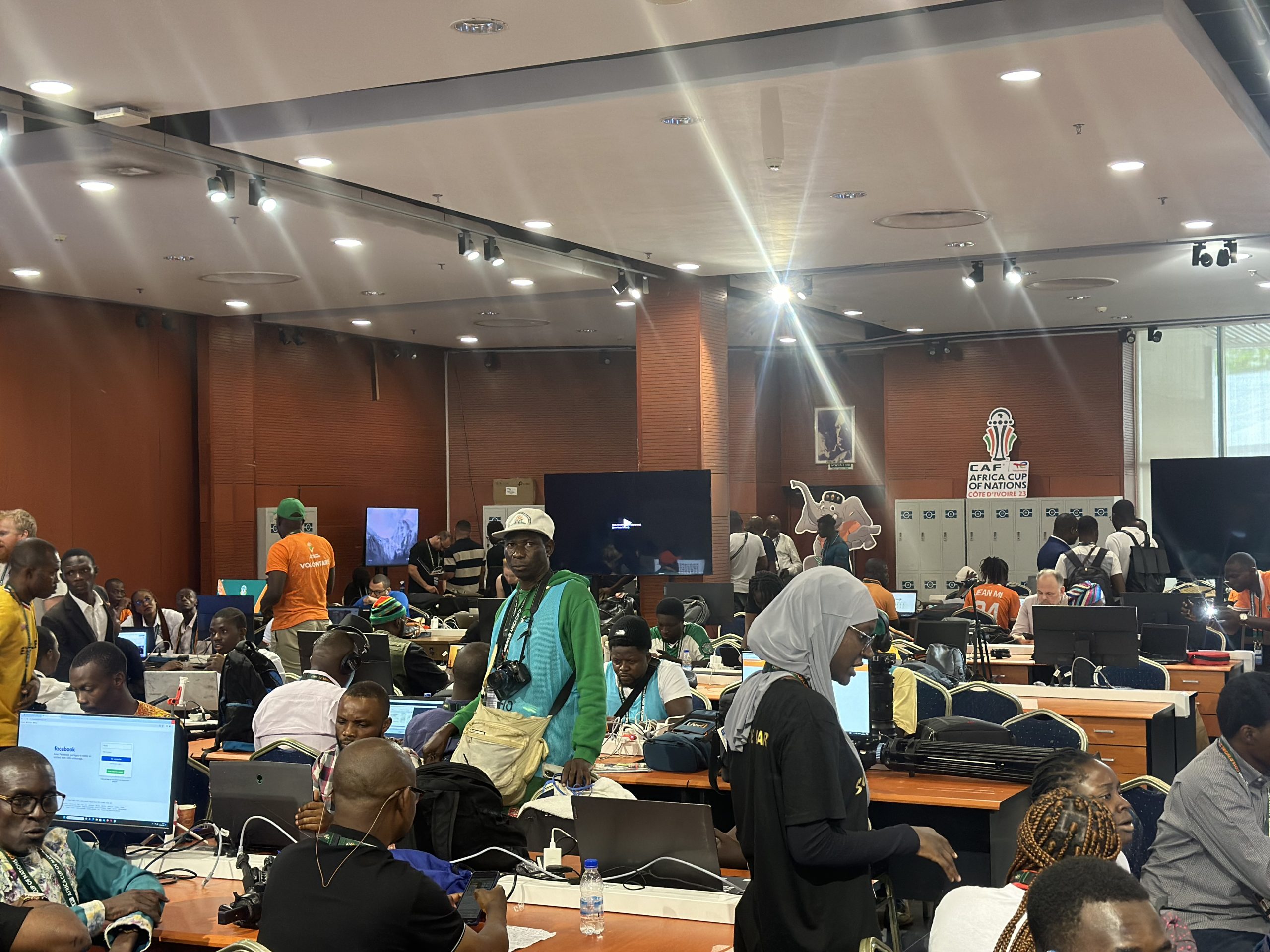 You are currently viewing Côte d’Ivoire – Guinée-Bissau : plus de 100 journalistes privés de pass