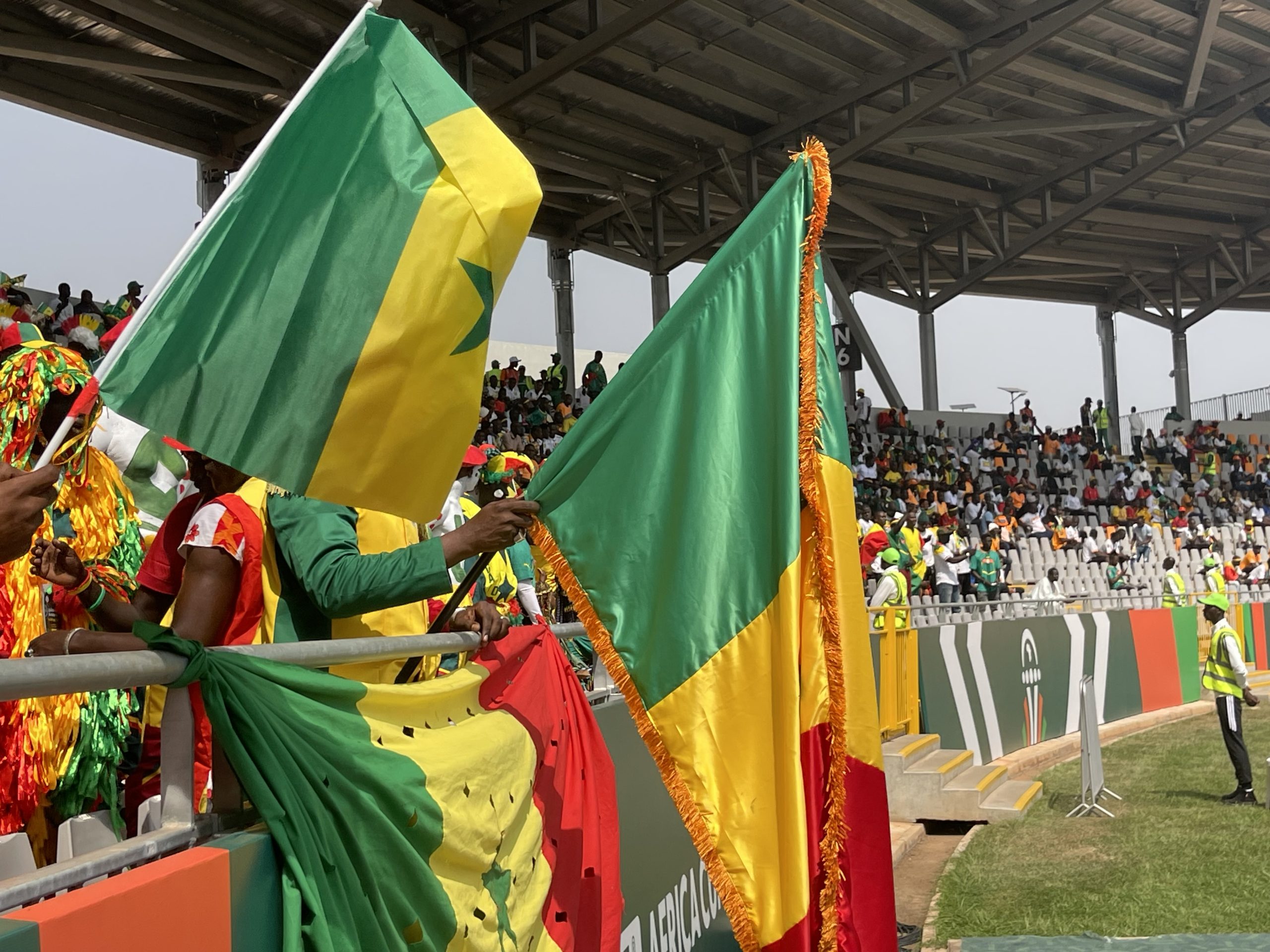 You are currently viewing Sénégal-Côte d’Ivoire : les supporters prennent la température du stade