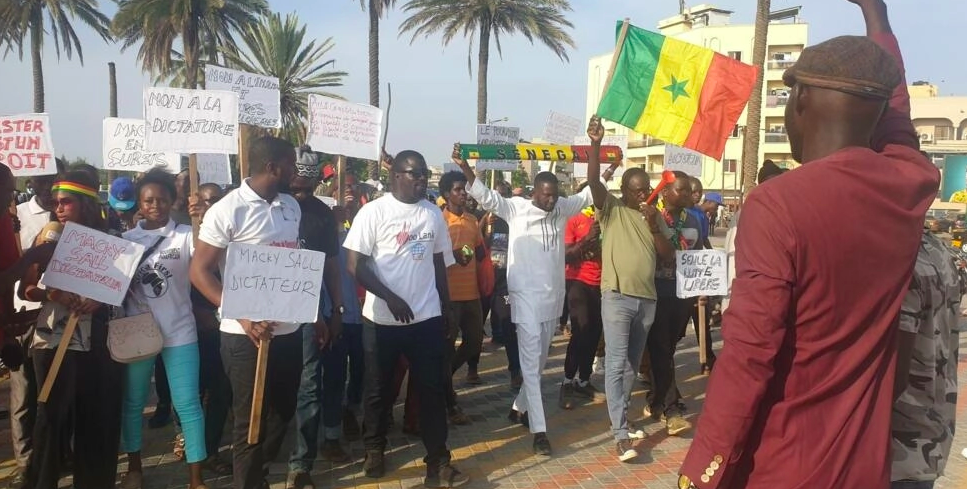 You are currently viewing Dakar : la marche de la Société civile reportée
