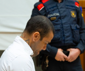 Barcelone : Dani Alves condamné à la prison pour agression sexuelle