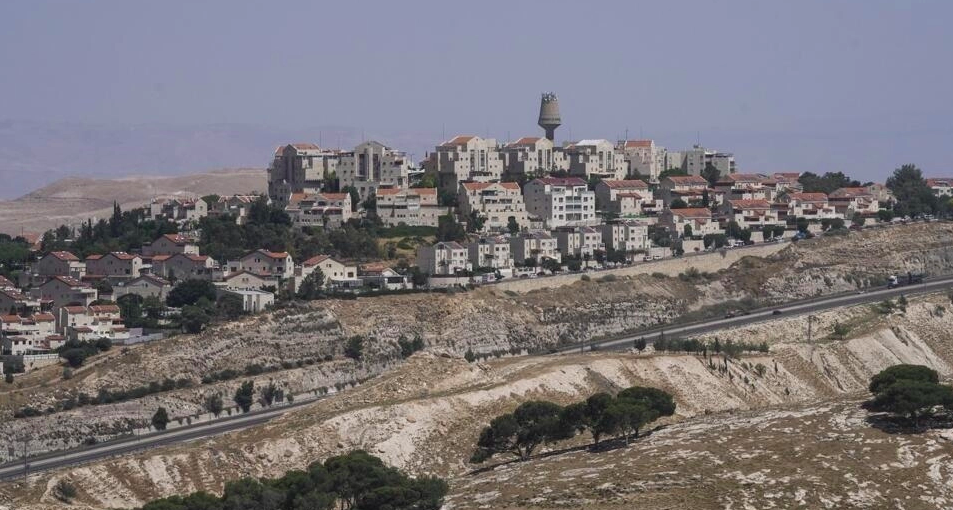 Lire la suite à propos de l’article Israël: l’annonce de l’extension des colonies en Cisjordanie contrarie Washington