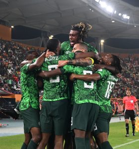 Lire la suite à propos de l’article CAN 2023 : le Nigéria sort l’Afrique du Sud et file en finale