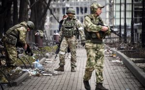 Lire la suite à propos de l’article Russie: arrestations lors d’un rassemblement d’épouses de soldats russes mobilisés en Ukraine