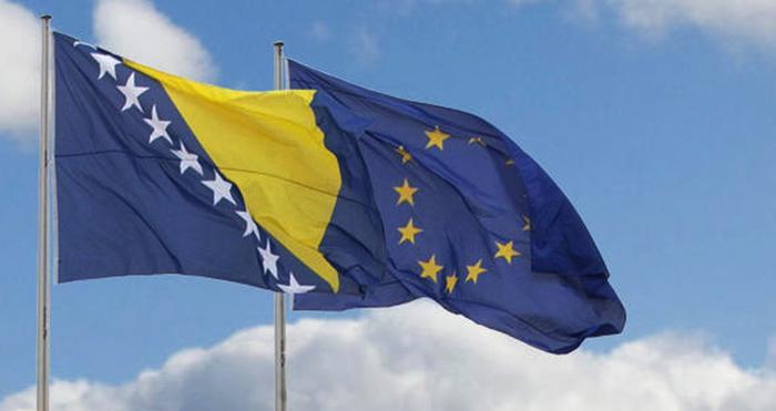 You are currently viewing Feu vert des 27 à des négociations d’adhésion à l’UE avec la Bosnie (Charles Michel)