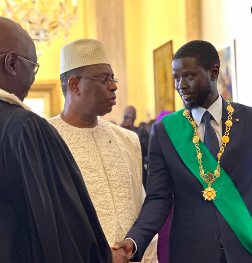 You are currently viewing Palais : Macky Sall remet les clés à Bassirou Diomaye Faye
